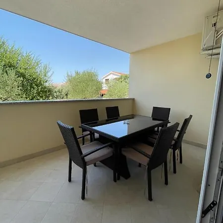 Dorotea Apartman